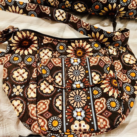 Vera Bradley 4 piece set: large tote, crossbody, large cosmetic bag, wallet - Picture 4 of 5